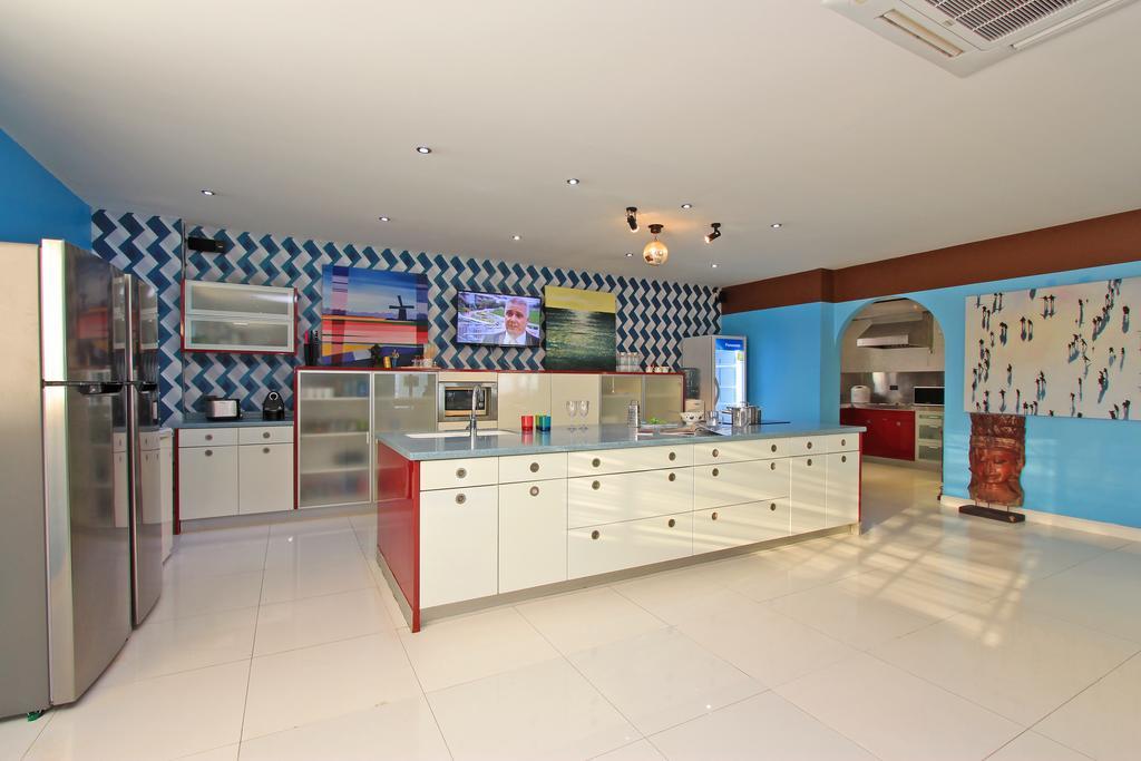 Sharrow Bay Villa Pattaya Exterior photo