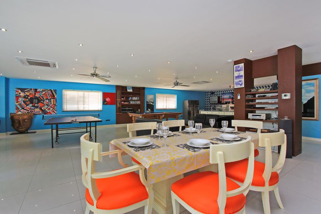Sharrow Bay Villa Pattaya Exterior photo